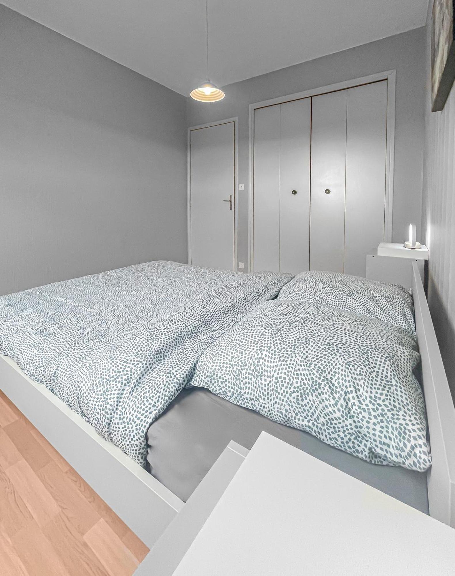 Pied-A-Terre A Montlucon Lägenhet Exteriör bild